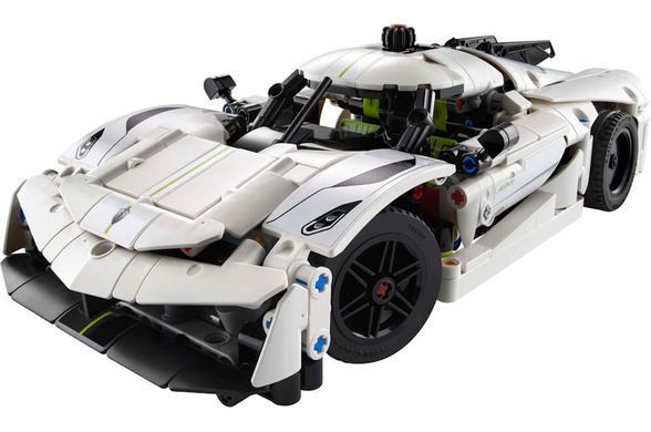 LEGO Technic Koenigsegg Jesko Absolut &mdash; белый гиперкар 801 деталь (42184) &ndash; фото товара LEGO из категории LEGO Technic. Оригинал, доставка по Украине