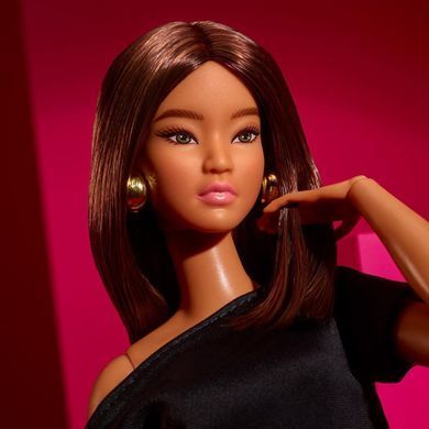 Коллекционная кукла Barbie Basics №1 Брюнетка с каре Mattel (JBH72) &ndash; фото товара Barbie Collector  из категории Коллекционные куклы Барби - Barbie Collector. Оригинал, доставка по Украине