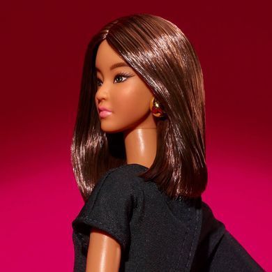 Коллекционная кукла Barbie Basics №1 Брюнетка с каре Mattel (JBH72) &ndash; фото товара Barbie Collector  из категории Коллекционные куклы Барби - Barbie Collector. Оригинал, доставка по Украине