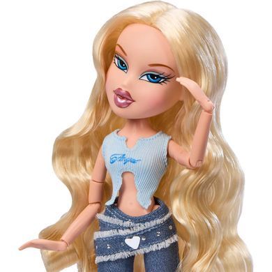 Лялька Bratz серії 2001 Reimagined &mdash; Хлоя (596066) &ndash; фото товару Bratz з категорії Ляльки Bratz. Оригінал, доставка по Україні
