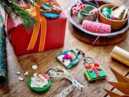 LEGO Christmas 40744 &mdash; ялинкові прикраси LEGO для дітей і дорослих