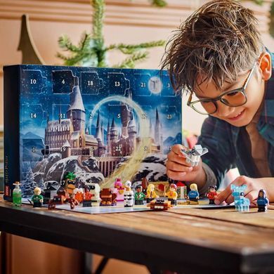 LEGO Harry Potter 76456 &mdash; 278 деталей і 24 чарівні сюрпризи