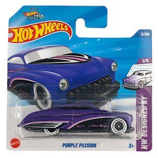 Базова машинка Hot Wheels Purple Passion Desihned By 1:64 HYW63 &ndash; фото товару Hot Wheels з категорії Машинки Хот Вілс - Hot Wheels . Оригінал, доставка по Україні