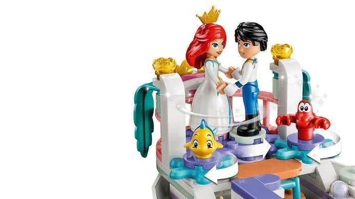 LEGO Disney Королевская свадебная лодка Ариэль (43299) &ndash; фото товара LEGO из категории LEGO Disney. Оригинал, доставка по Украине