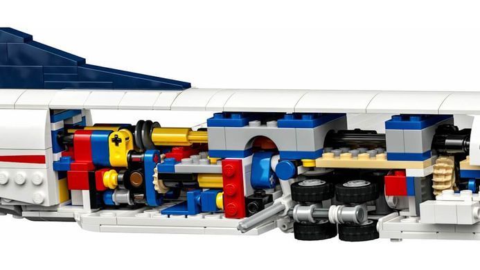 LEGO Icons Конкорд 2083 детали (10318) &ndash; фото товара LEGO из категории LEGO Icons. Оригинал, доставка по Украине