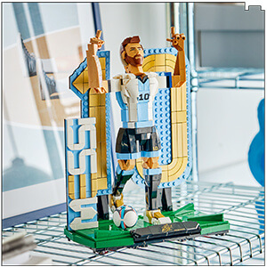 LEGO Editions 43015 Football Ліонель Мессі — легенда футболу
